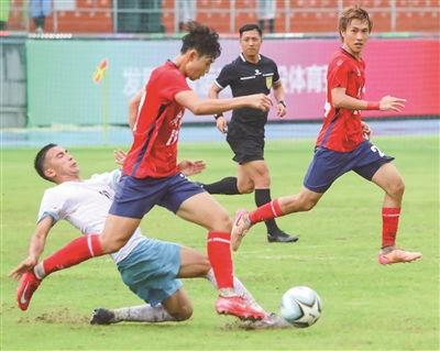 新疆球员爆料新闻报道内容,揭秘赛场背后的故事